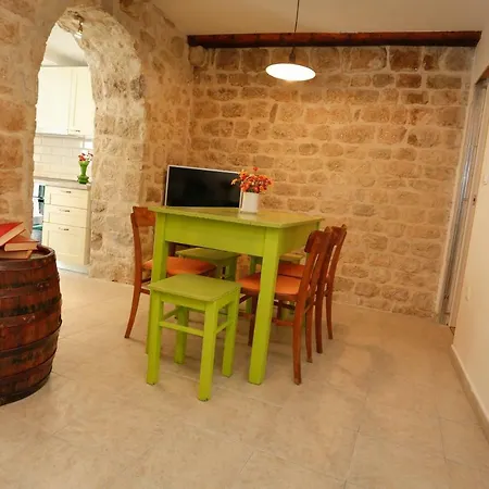 Apartment Sunce Kastela Exterior photo